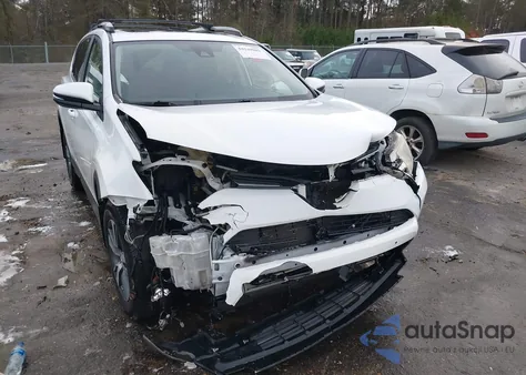 2018 Toyota Rav4 Xle из США, поврежденный, VIN JTMWFREV6JJ204587